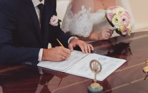 Ślub cywilny w Polsce: Dokumenty i formalności krok po kroku