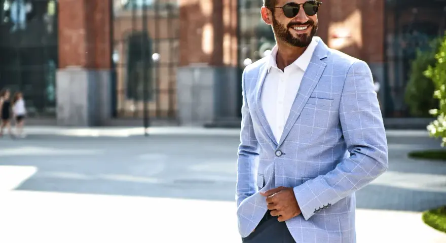 Jak ubrać się na ślub cywilny jako gość? Eleganckie stylizacje
